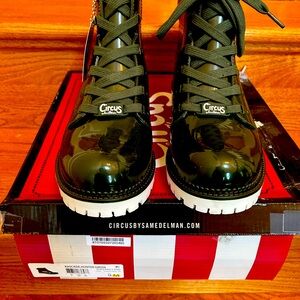 Circus by Sam Edelman Green Boots